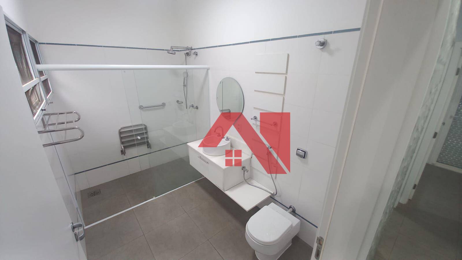 Sobrado à venda e aluguel com 4 quartos, 400m² - Foto 32