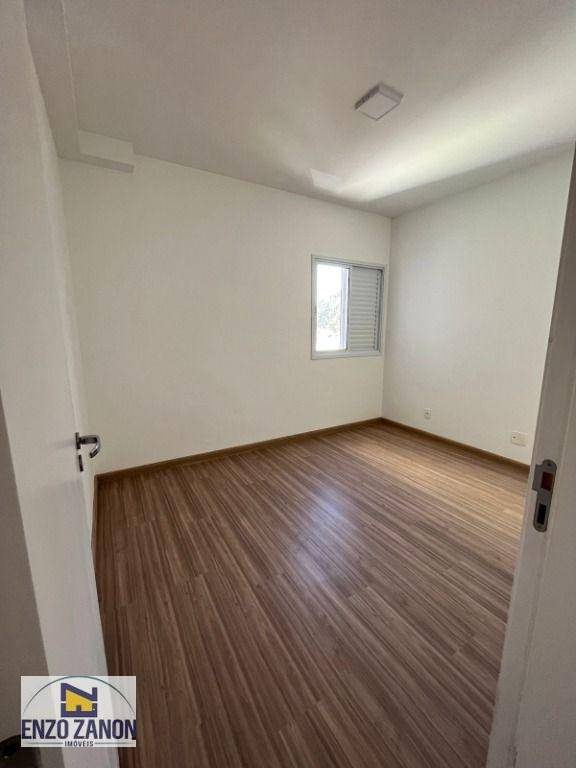 Apartamento para alugar com 2 quartos, 64m² - Foto 10