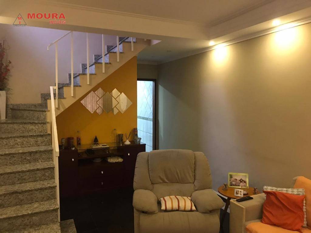 Sobrado à venda com 2 quartos, 128m² - Foto 2