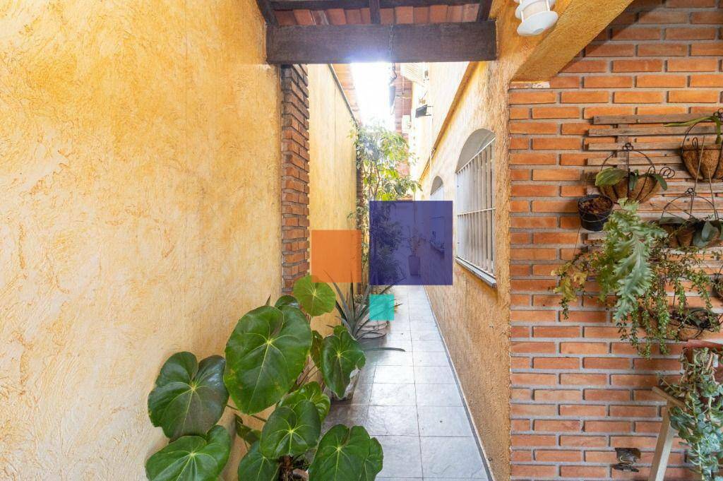 Sobrado à venda com 3 quartos, 275m² - Foto 46