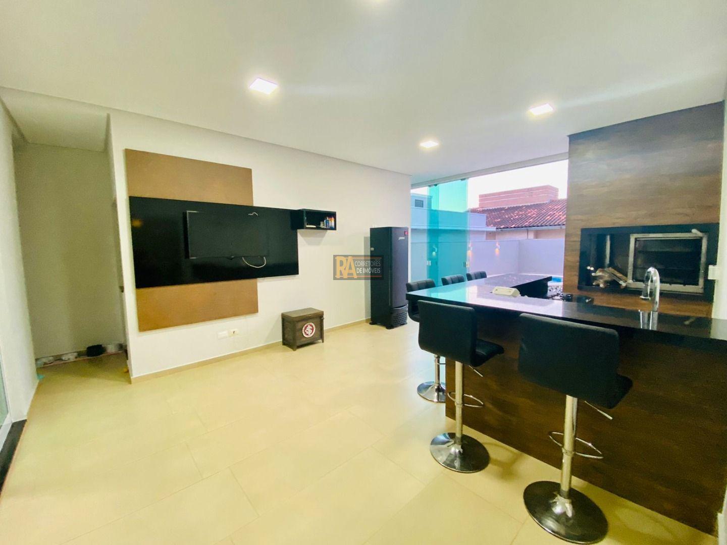 Casa à venda com 3 quartos, 300m² - Foto 38