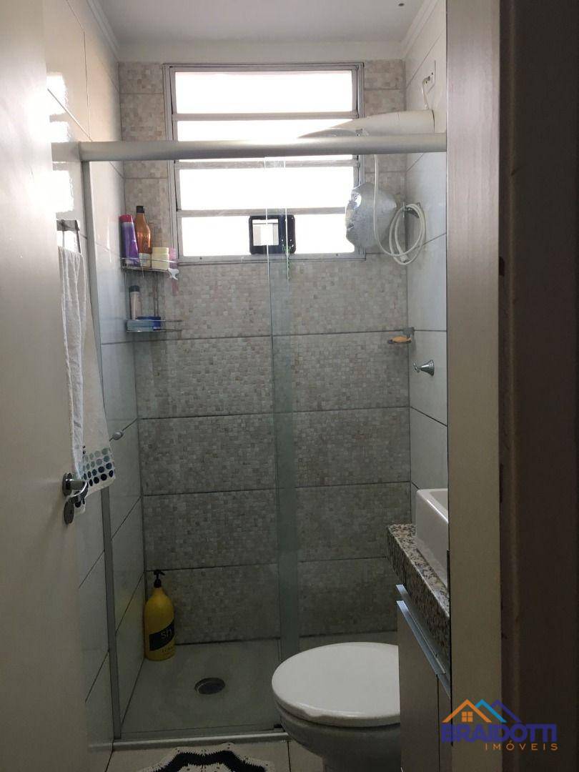 Apartamento à venda com 2 quartos, 47m² - Foto 9