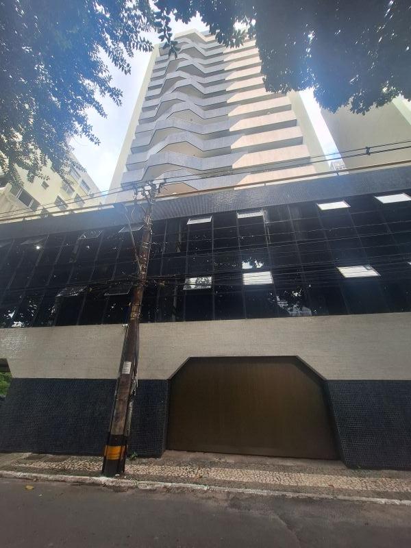 Apartamento à venda com 5 quartos, 200m² - Foto 1