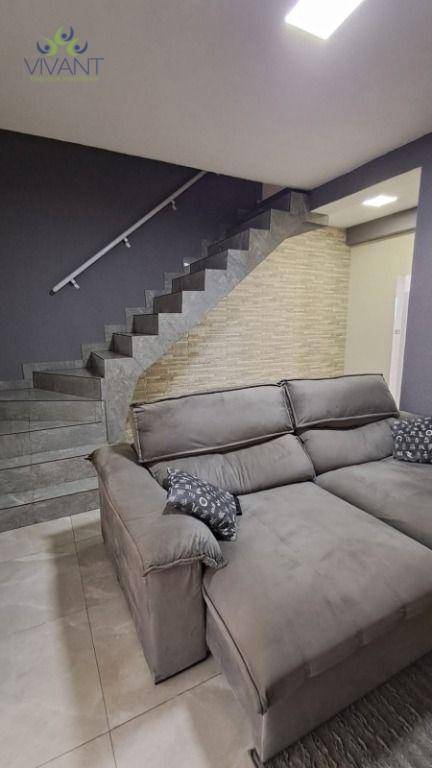 Sobrado à venda com 4 quartos, 169m² - Foto 2