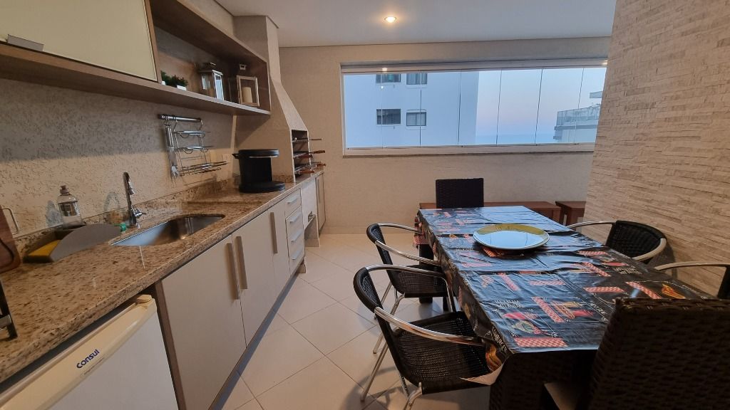 Apartamento à venda com 3 quartos, 150m² - Foto 6