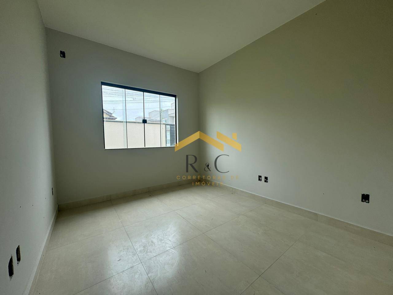 Casa à venda com 3 quartos, 80m² - Foto 10