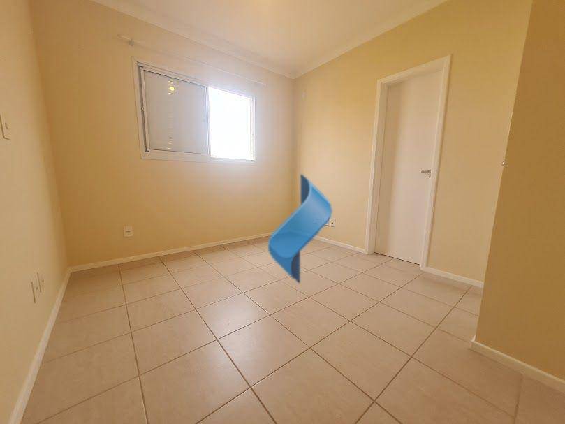 Apartamento para alugar com 2 quartos, 93m² - Foto 13