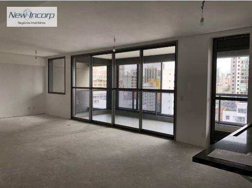 Apartamento à venda com 3 quartos, 142m² - Foto 2