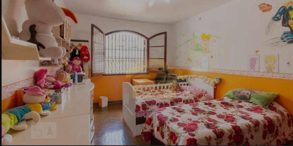 Sobrado à venda com 2 quartos, 120m² - Foto 8