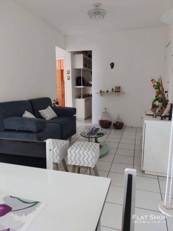 Apartamento à venda com 3 quartos, 79m² - Foto 4