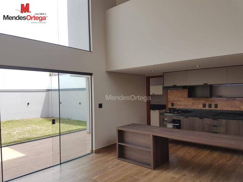 Casa de Condomínio para alugar com 1 quarto, 94m² - Foto 4