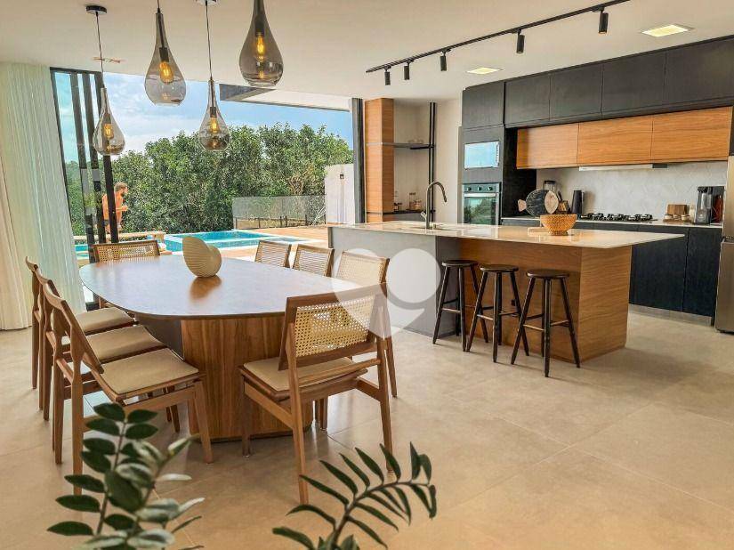 Casa à venda com 3 quartos, 370m² - Foto 7