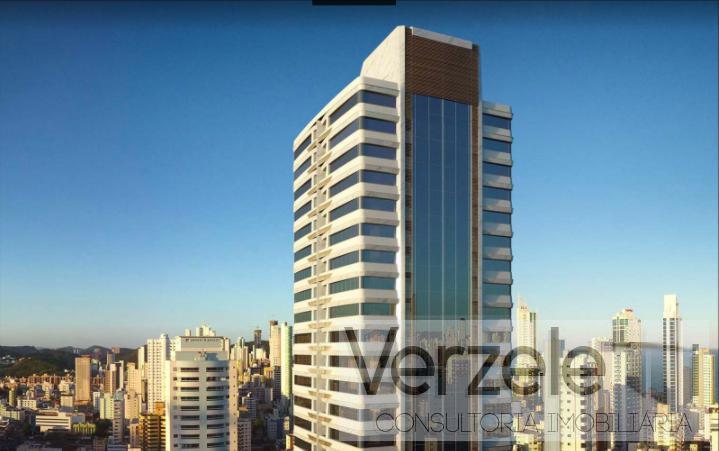 Apartamento à venda com 4 quartos, 141m² - Foto 2