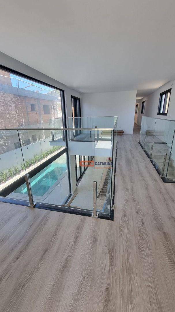 Casa à venda com 4 quartos, 234m² - Foto 25