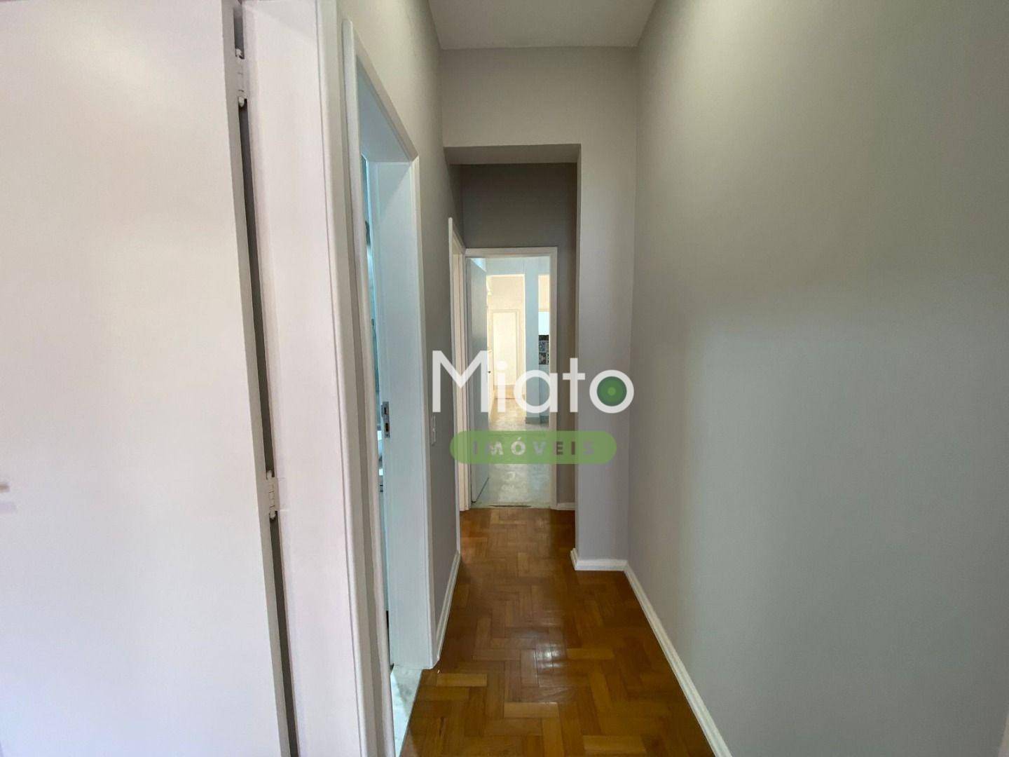 Apartamento à venda com 2 quartos, 63m² - Foto 10