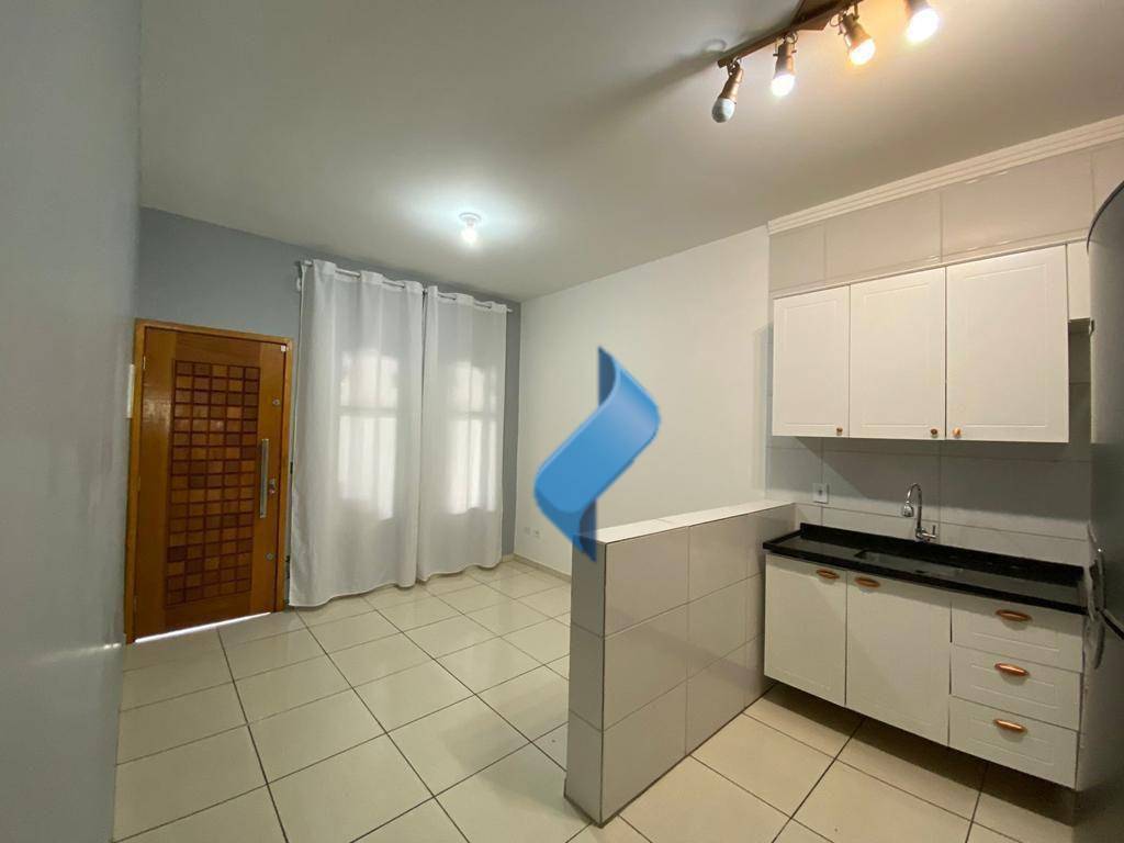 Casa à venda com 1 quarto, 54m² - Foto 6