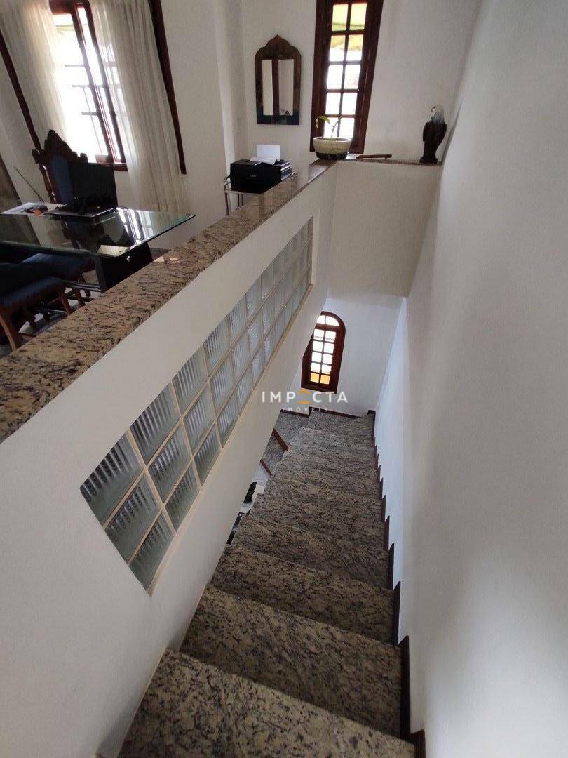 Casa à venda com 3 quartos, 157m² - Foto 10