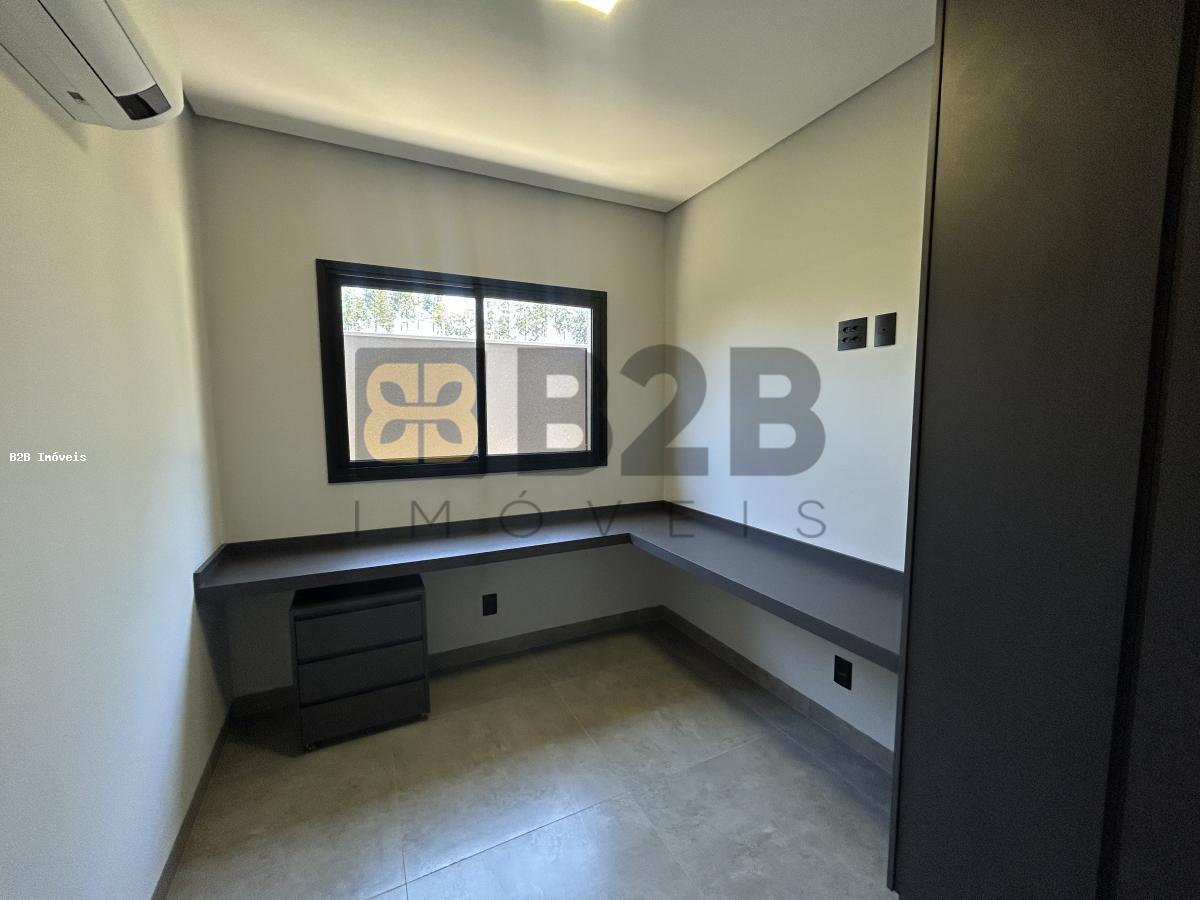 Casa de Condomínio à venda com 3 quartos, 200m² - Foto 3