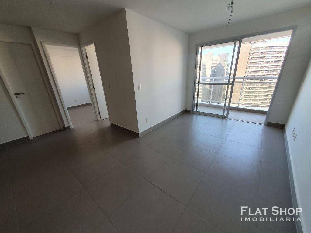 Apartamento à venda com 2 quartos, 47m² - Foto 13