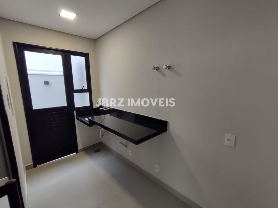 Casa à venda com 3 quartos, 251m² - Foto 16