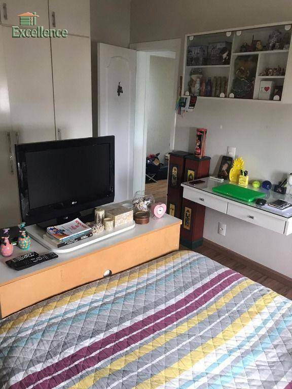 Apartamento à venda com 4 quartos, 230m² - Foto 38