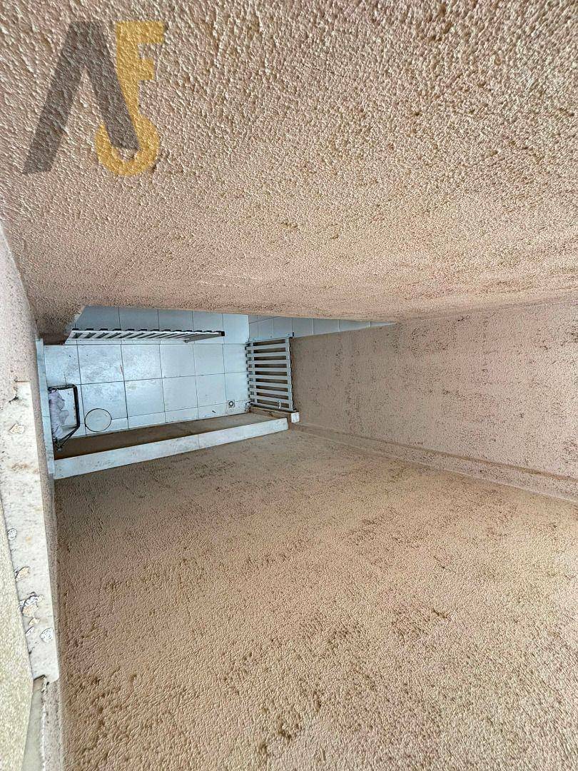Casa à venda com 3 quartos, 91m² - Foto 17