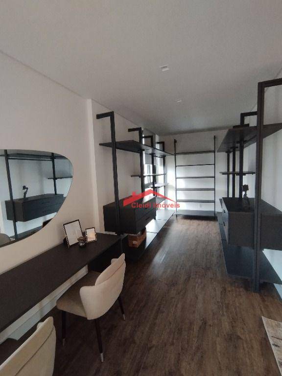 Apartamento à venda com 4 quartos, 276m² - Foto 24