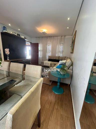 Casa à venda com 3 quartos, 104m² - Foto 7