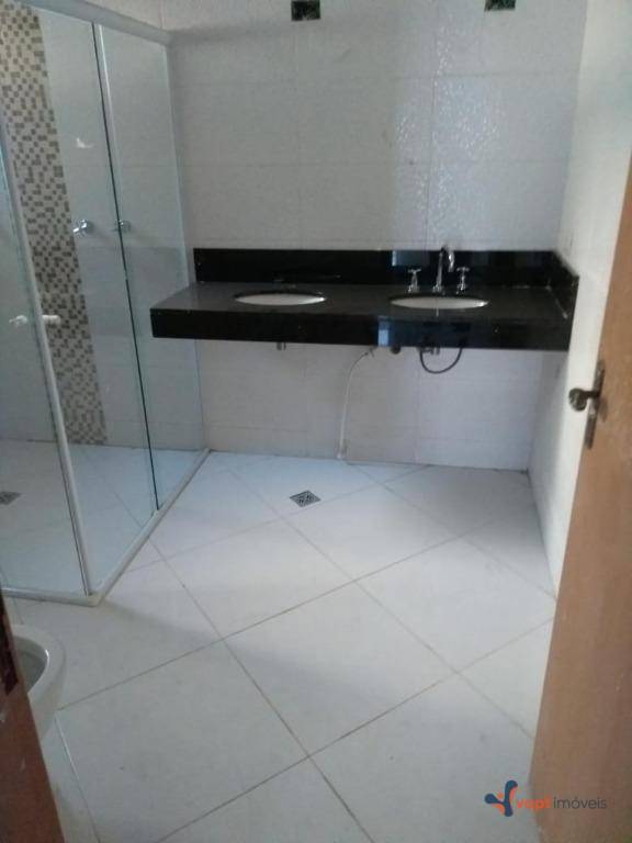 Casa de Condomínio à venda com 3 quartos, 200m² - Foto 11