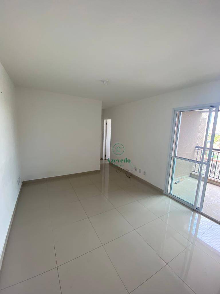 Apartamento à venda com 2 quartos, 55m² - Foto 3