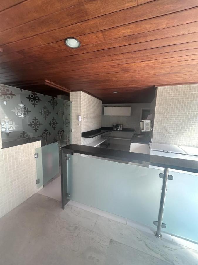 Apartamento à venda com 4 quartos, 200m² - Foto 29