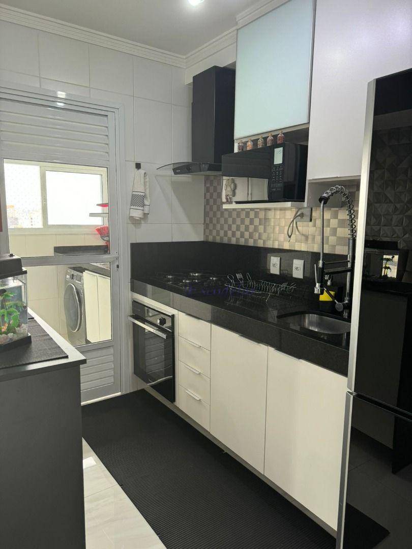 Apartamento à venda com 2 quartos, 84m² - Foto 8