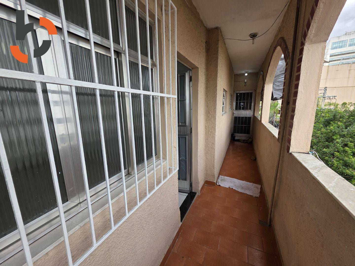 Apartamento para alugar com 1 quarto, 70m² - Foto 2