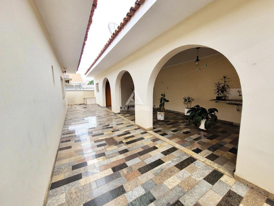 Casa à venda com 4 quartos, 391m² - Foto 21