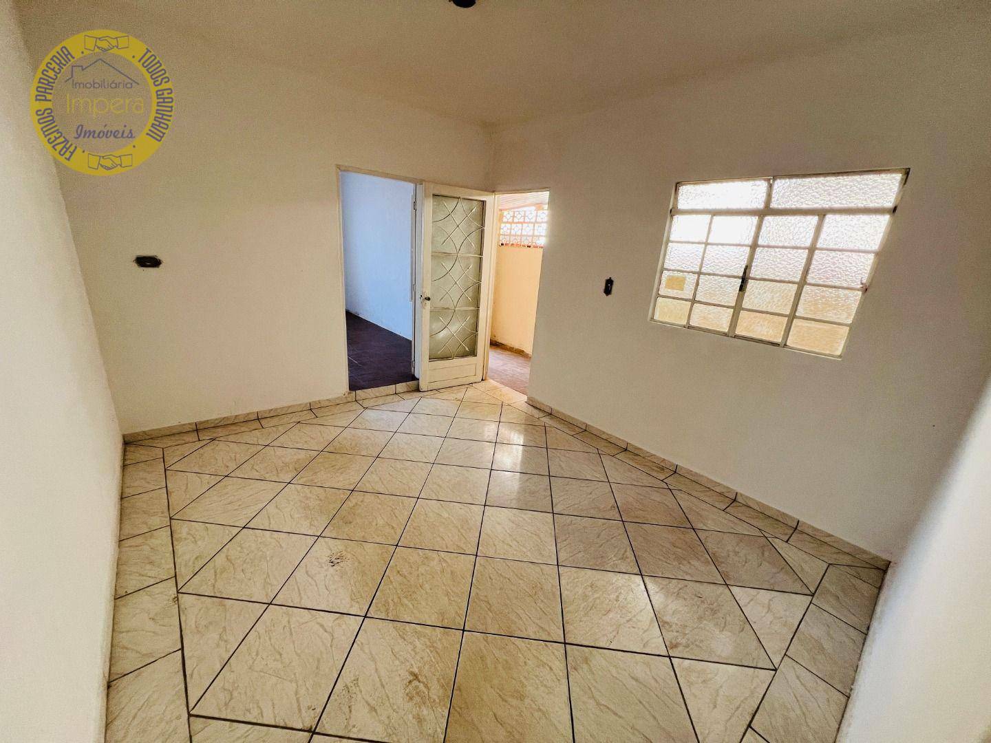 Casa à venda com 3 quartos, 69m² - Foto 11