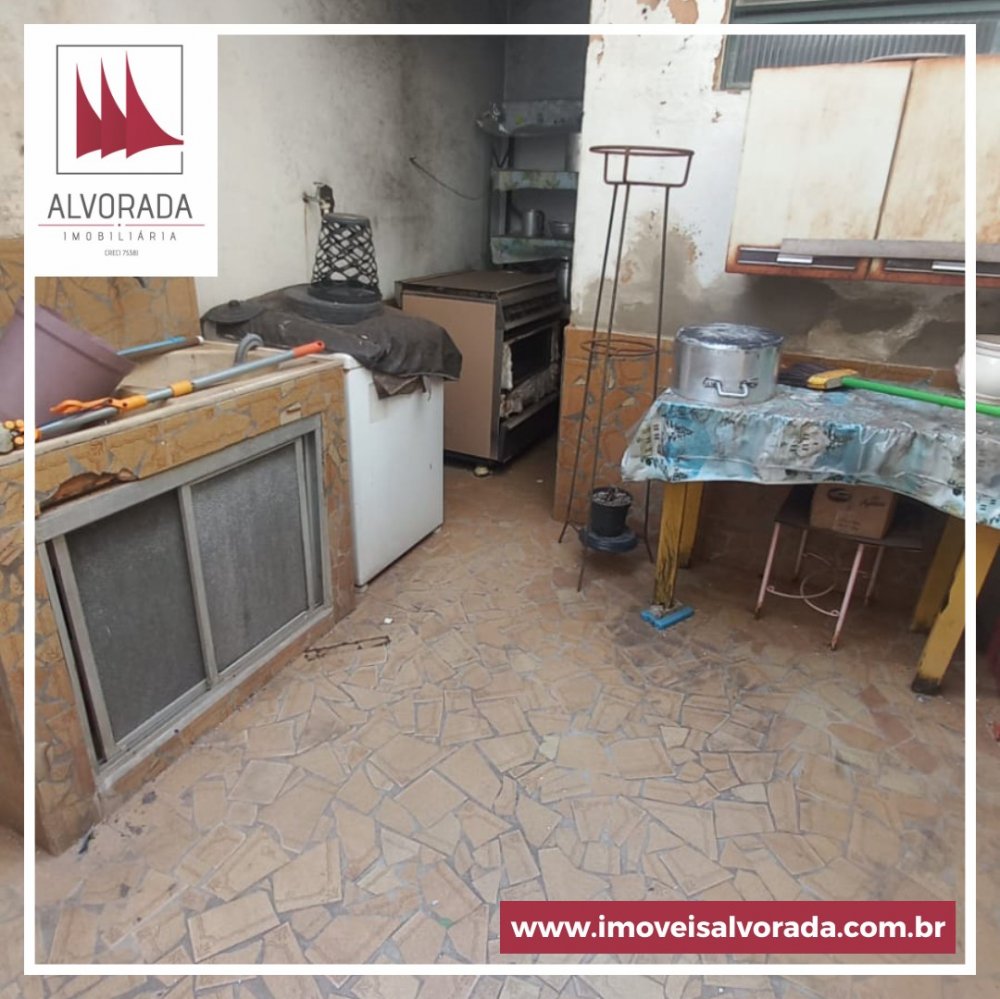 Apartamento à venda com 4 quartos, 137m² - Foto 11