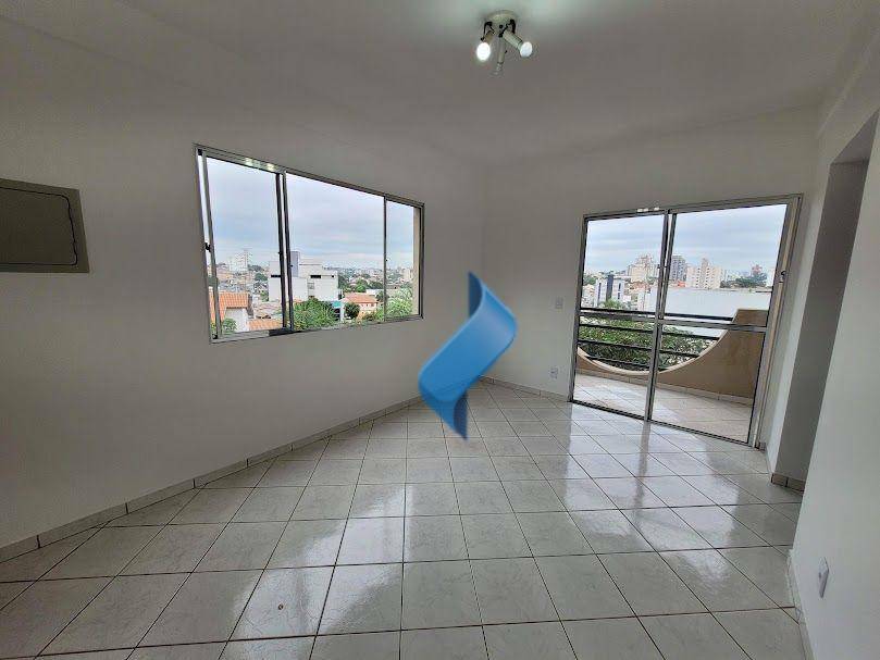 Apartamento para alugar com 1 quarto, 50m² - Foto 4