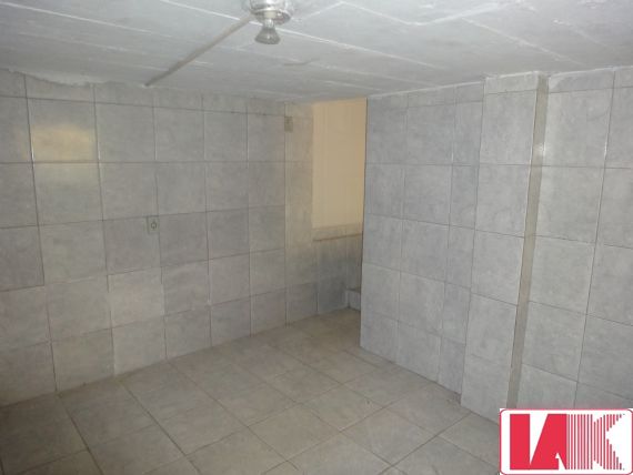 Casa para alugar com 1 quarto, 30m² - Foto 18