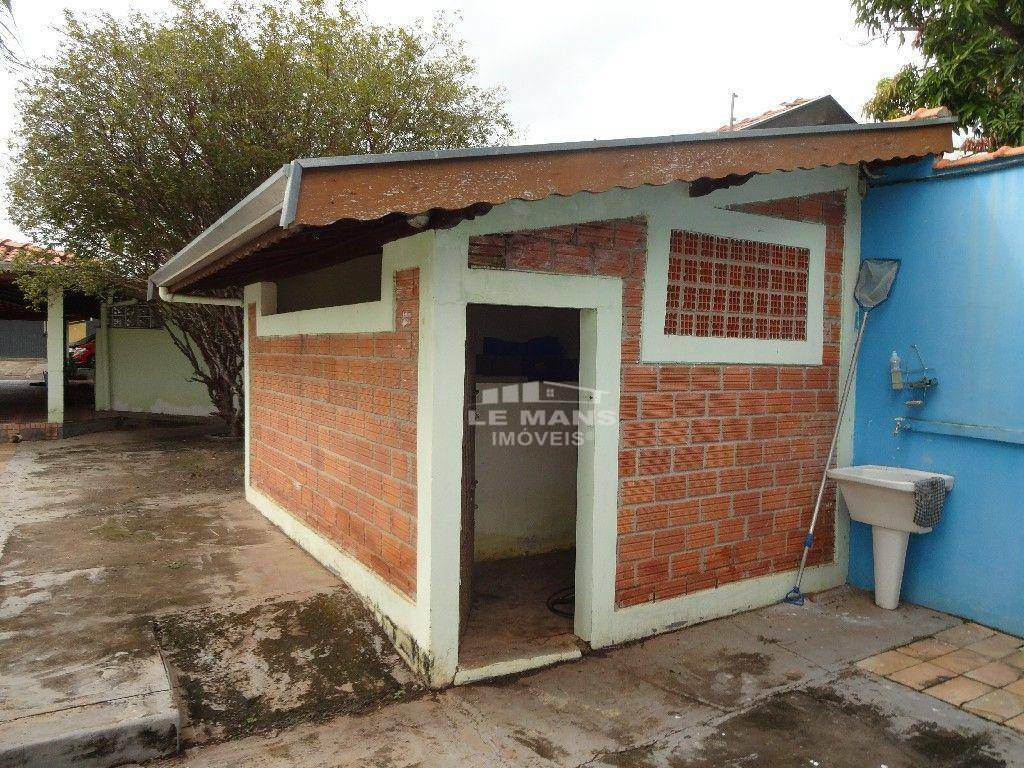 Chácara à venda com 4 quartos, 314m² - Foto 33