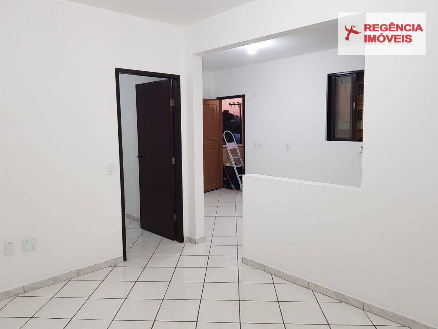 Casa à venda com 9 quartos, 550m² - Foto 17