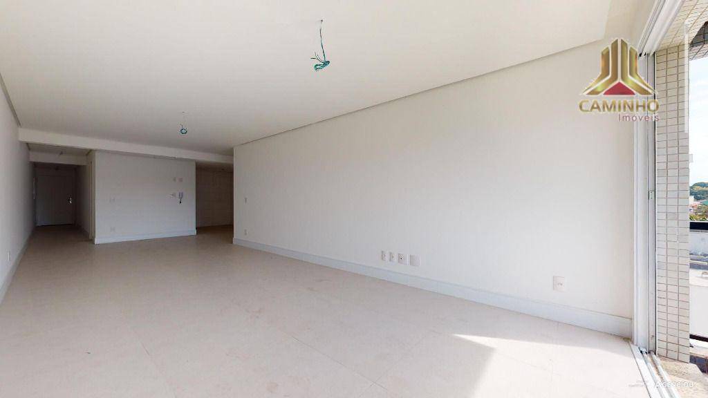 Apartamento à venda com 3 quartos, 138m² - Foto 8