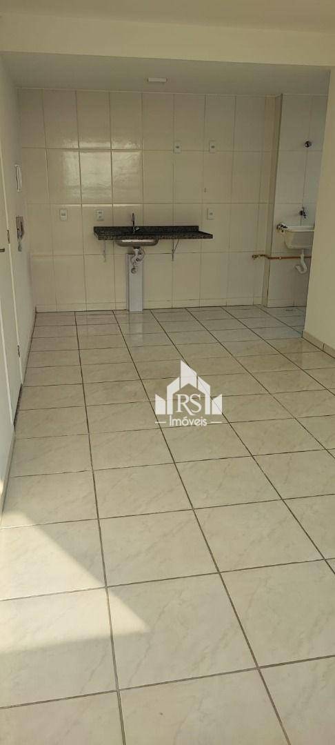 Apartamento à venda com 2 quartos, 47m² - Foto 13