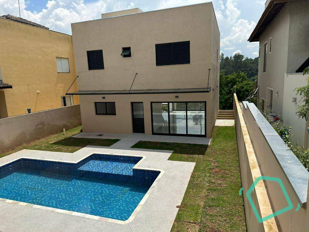 Casa de Condomínio à venda com 3 quartos, 226m² - Foto 1