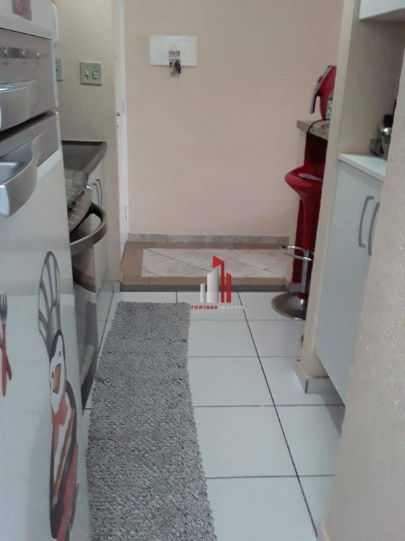 Apartamento à venda com 2 quartos, 50m² - Foto 10