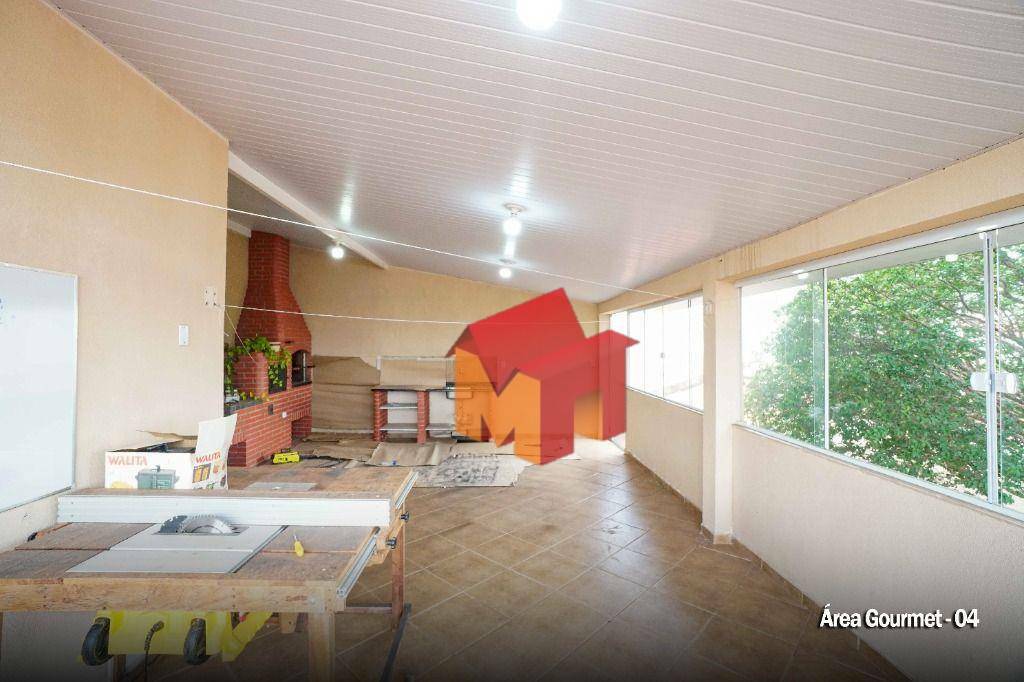 Casa à venda com 3 quartos, 200m² - Foto 35