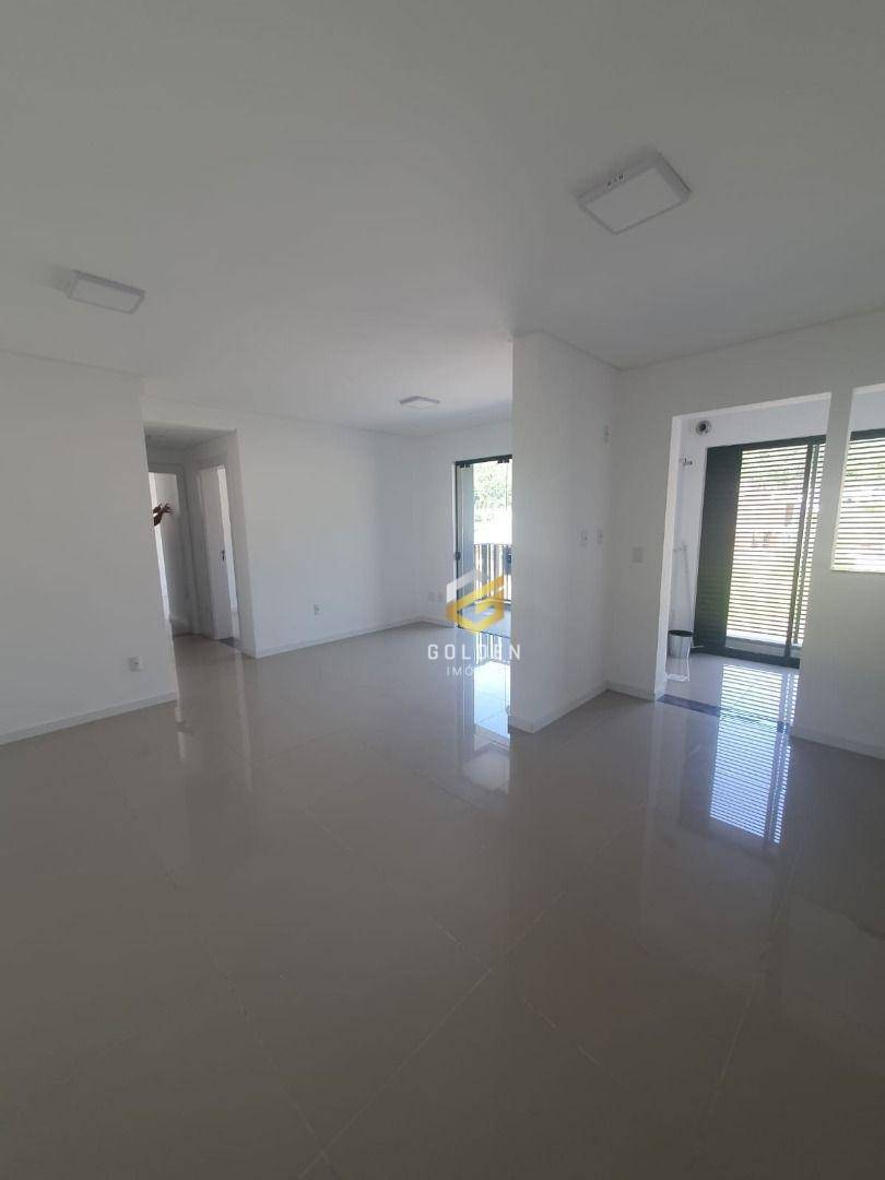 Apartamento à venda com 2 quartos, 84m² - Foto 9