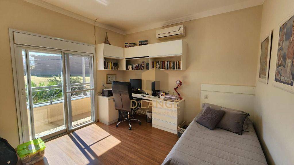 Casa de Condomínio à venda com 3 quartos, 300m² - Foto 35