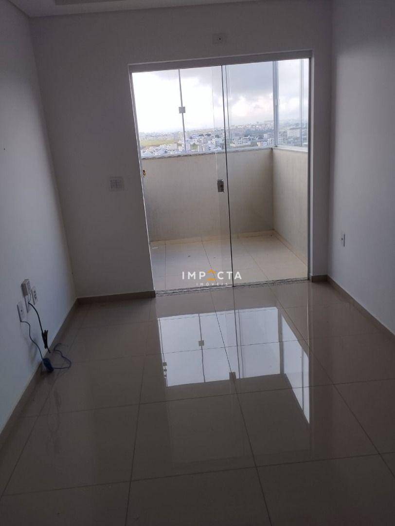 Apartamento para alugar com 2 quartos, 65m² - Foto 9