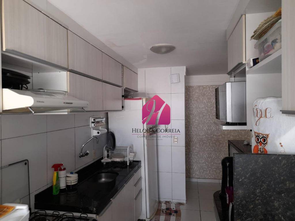 Apartamento à venda com 3 quartos, 71m² - Foto 3