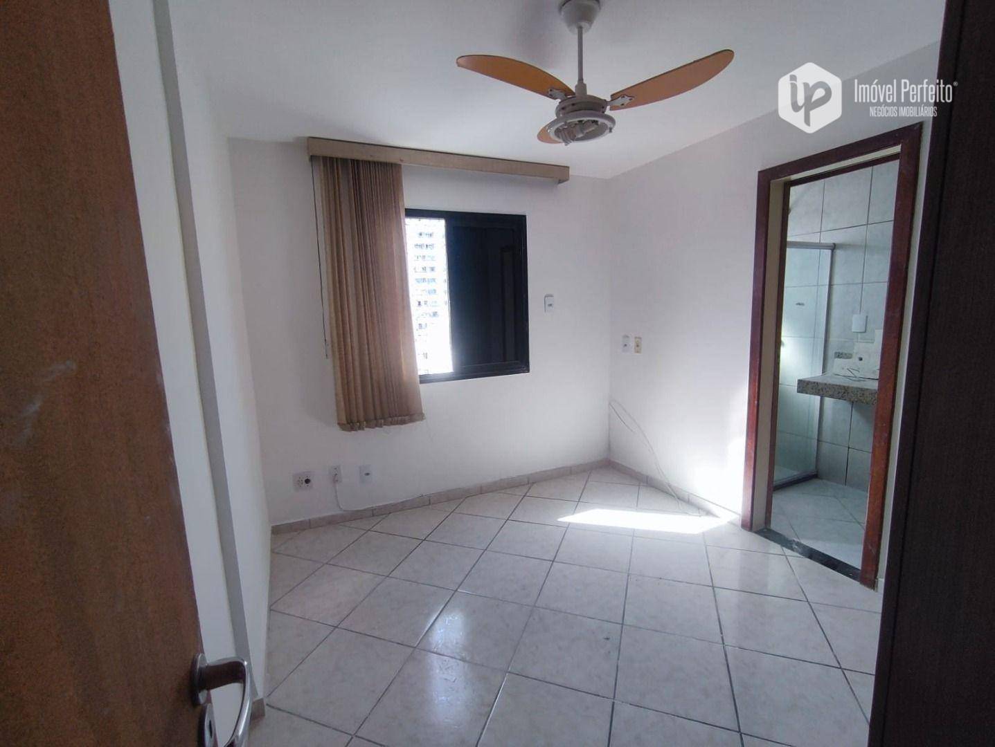 Apartamento para alugar com 2 quartos, 70m² - Foto 5